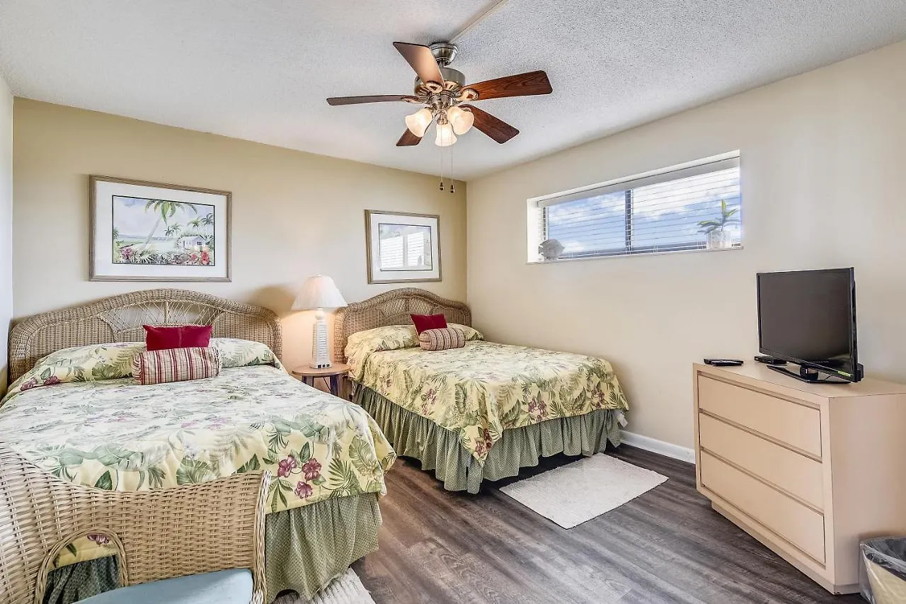 Summerhouse 710B By Book That Condo Panama City Beach 0*,  United States