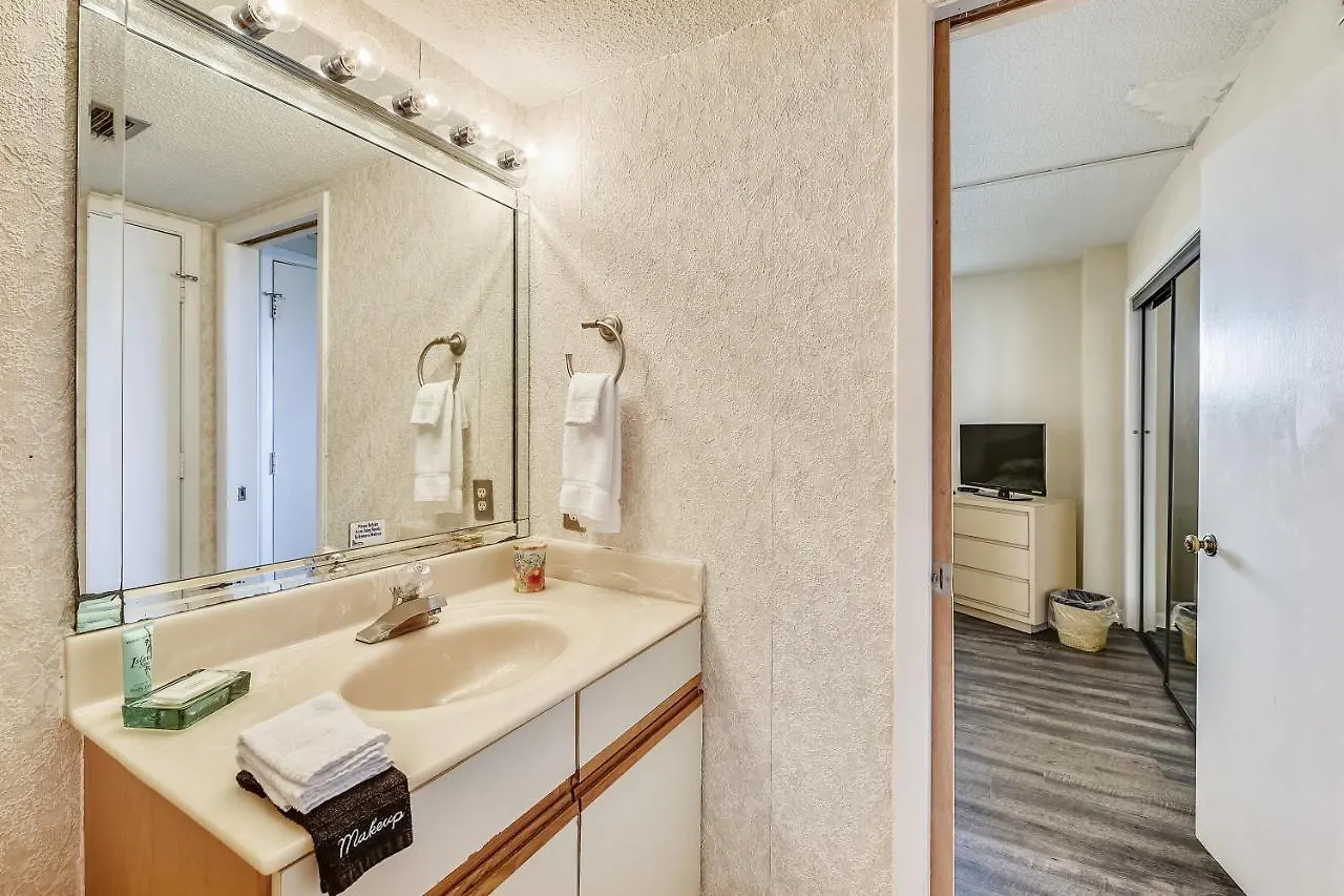 Summerhouse 710B By Book That Condo Panama City Beach United States